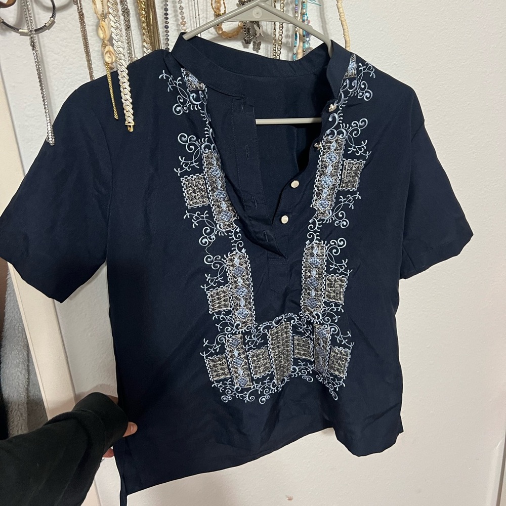 THAI women’s shirt - Picture 2 of 10